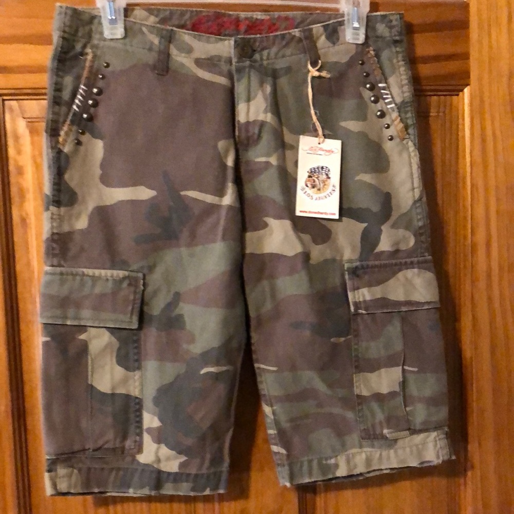 Ed hardy camp cargo shorts size 5 nwts